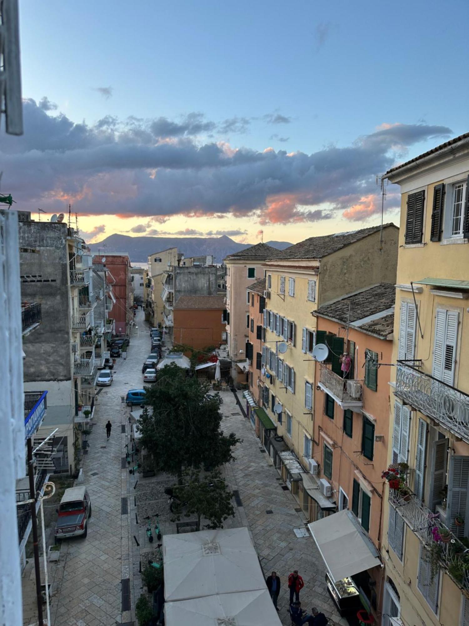 Апартаменти Semeli Old Town Corfu Retreat With Amazing Views Екстер'єр фото